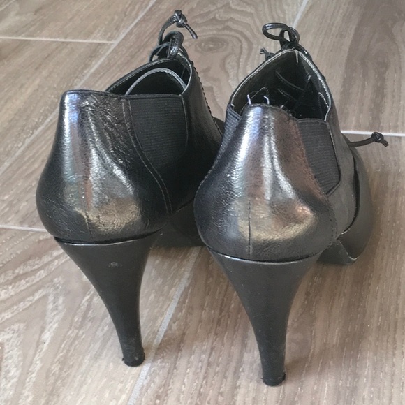 💯 Genuine Leather Me Too  Platform Ankle Booties - Picture 4 of 7